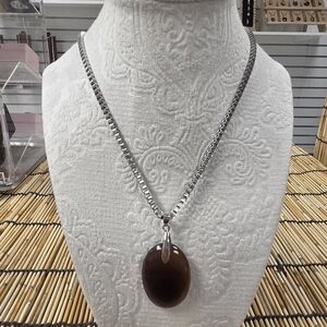 Elegant Silver Plated and Brown Natural Crystal Agate Pendant